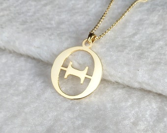 Theta-ketting, deltaketting, psi-ketting, lambda-ketting, ketting met 1 Griekse letter, alfaketting, gepersonaliseerde Griekse ketting, Griekse ketting