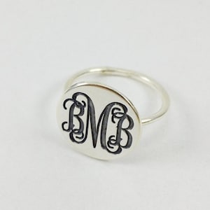 Engraved Monogram Ring,Silver Name Ring,Initial Monogram Ring,Personalized Monogram Ring,Monogram Jewelry,Custom Name Jewelry