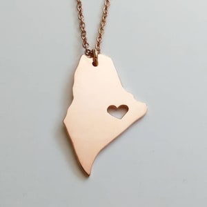 Rose Gold ME State Necklace,ME State Charm Necklace,Maine State Necklace,State Shaped Necklace,Personalized ME State Necklace With A Heart