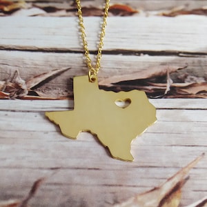 TX State Necklace,Texas State Charm Necklace,State Shaped Necklace,Personalized Texas State Necklace With A Heart-%100 Handmade