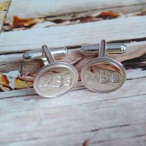 Circle 3 Initial Wedding Cufflinks,Personalized Cufflinks,Silver Men CuffLinks,Engraved Monogram CuffLinks,Elegant Monogrammed Cufflinks