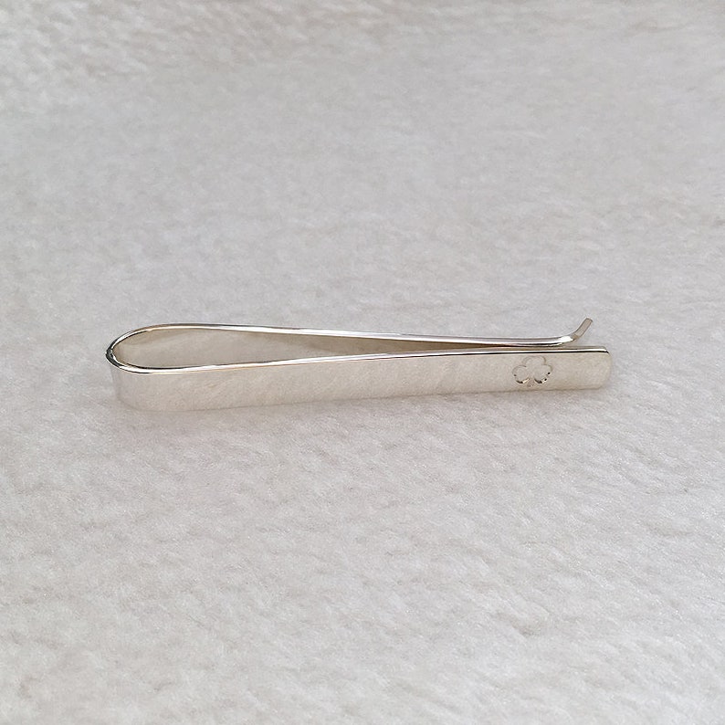 Shamrock Tie Clip and Cufflinks,Wedding Cufflinks and Tie Clip Set,Engraved Cuff Links and Tie Clip,Groom Wedding Gift,Gift for Fathers Day