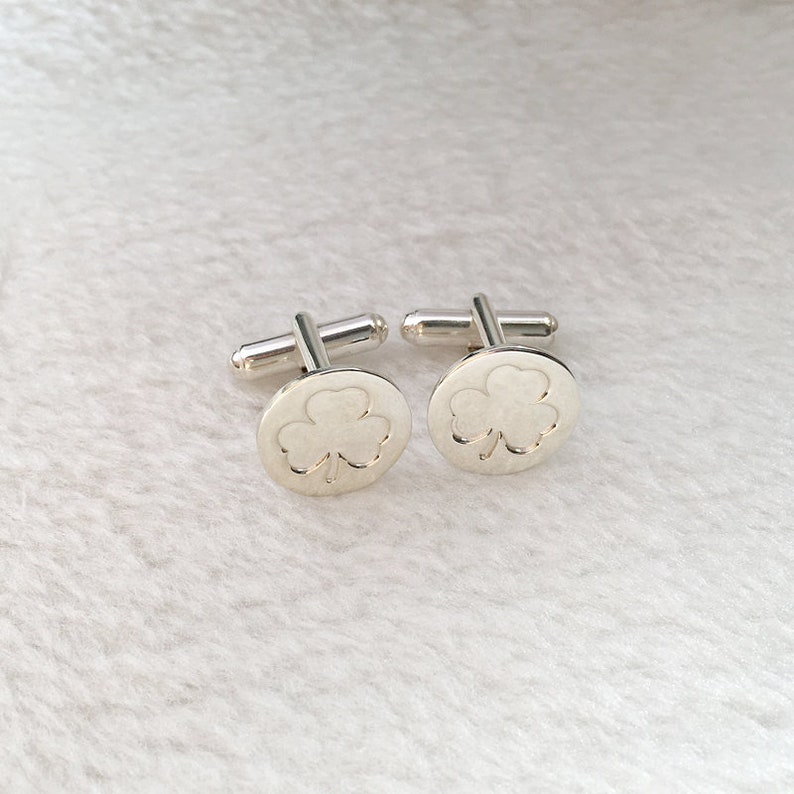 Shamrock Tie Clip and Cufflinks,Wedding Cufflinks and Tie Clip Set,Engraved Cuff Links and Tie Clip,Groom Wedding Gift,Gift for Fathers Day