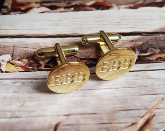 Groom Wedding Gift,Gold Men CuffLinks,Engraved Monogram CuffLinks,Gift for Fathers Day,Elegant Monogrammed Cufflinks