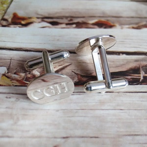 Silver Men CuffLinks,Groom Wedding Gift,Engraved Monogram CuffLinks,Gift for Fathers Day,Elegant Monogrammed Cufflinks
