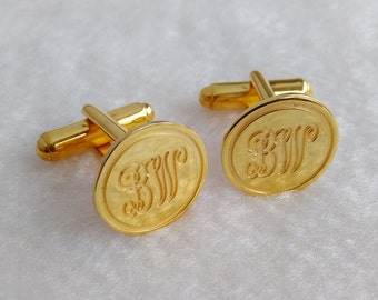 Personalized Cufflinks,Circle Two Initial Cufflinks,Gold Men CuffLinks,Engraved Monogram CuffLinks,Elegant Monogrammed Cufflinks