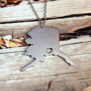 Alaska State Shaped Necklace,AK State Charm Necklace,Alaska State Necklace,Personalized Alaska State Necklace With A Heart-%100 Handmade