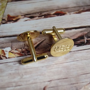 Groom Wedding Gift,Gold Men CuffLinks,Engraved Monogram CuffLinks,Gift for Fathers Day,Elegant Monogrammed Cufflinks
