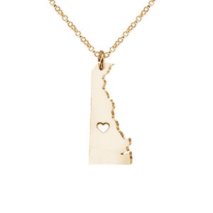 DE State Necklace,Delaware State Charm Necklace,State Shaped Necklace, Delaware State Necklace,Sterling Silver Necklace With A Heart