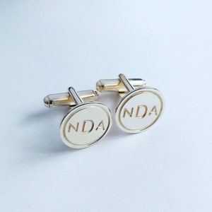 Circle Initial Cufflinks,Personalized Cufflinks,Silver Men CuffLinks,Engraved Monogram CuffLinks,Elegant Monogrammed Cufflinks