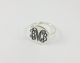 Engraved Monogram Ring,Silver Name Ring,Initial Monogram Ring,Personalized Monogram Ring,Monogram Jewelry,Custom Name Jewelry