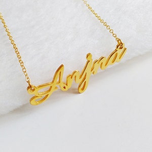 Personalisierte Namen Halskette, Benutzerdefinierte Promi Carrie Stil Halskette, Carrie Namen Halsketten, Typenschild Halskette, Benutzerdefinierte Carrie Schmuck, bestes Geschenk