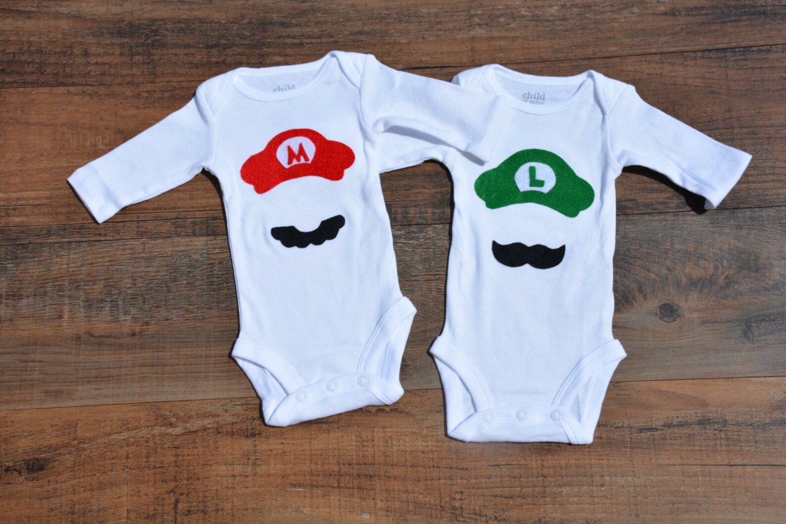 Mario and Luigi. Twin outfit. Matching twins. Twinning. Etsy