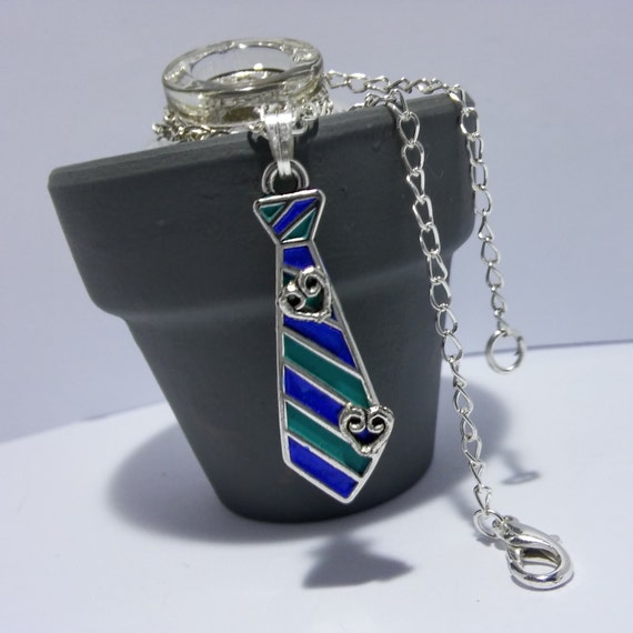 Items similar to Two Tiny Hearts on a Tie Necklace, Hand Painted Green ...