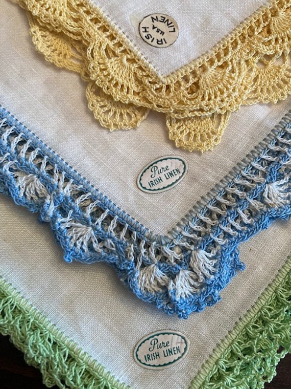 Vintage linen handkerchiefs Gem