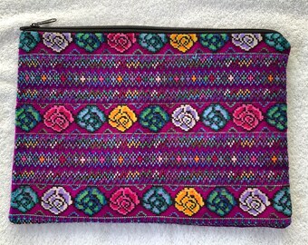1990s handmade Guatemalan lizard zip pouch