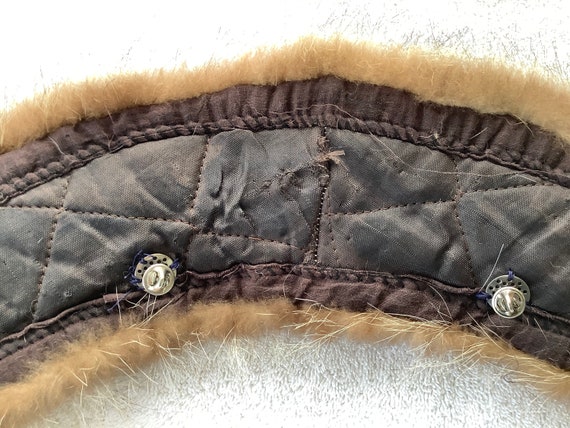 Fur collar with attached snap/pin, raccoon - image 8