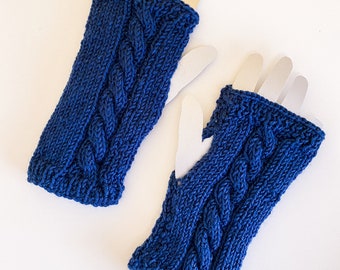 Cosy Cable Knit Fingerless Gloves