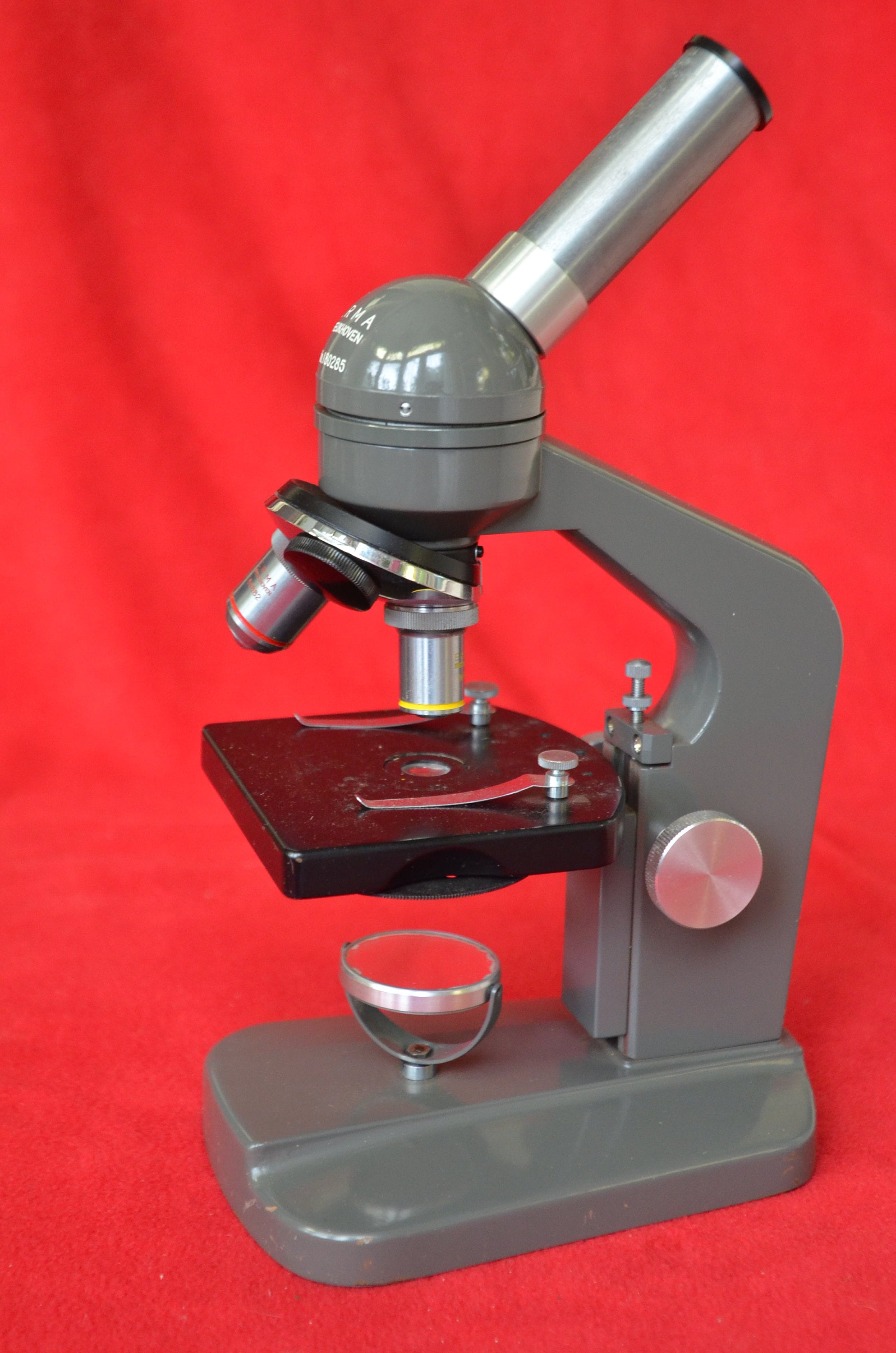100X-1200X Microscope Monoculaire Tout-Terrain