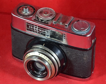 Zeiss Ikon Contina L com Color Planar 45 mm 2.8