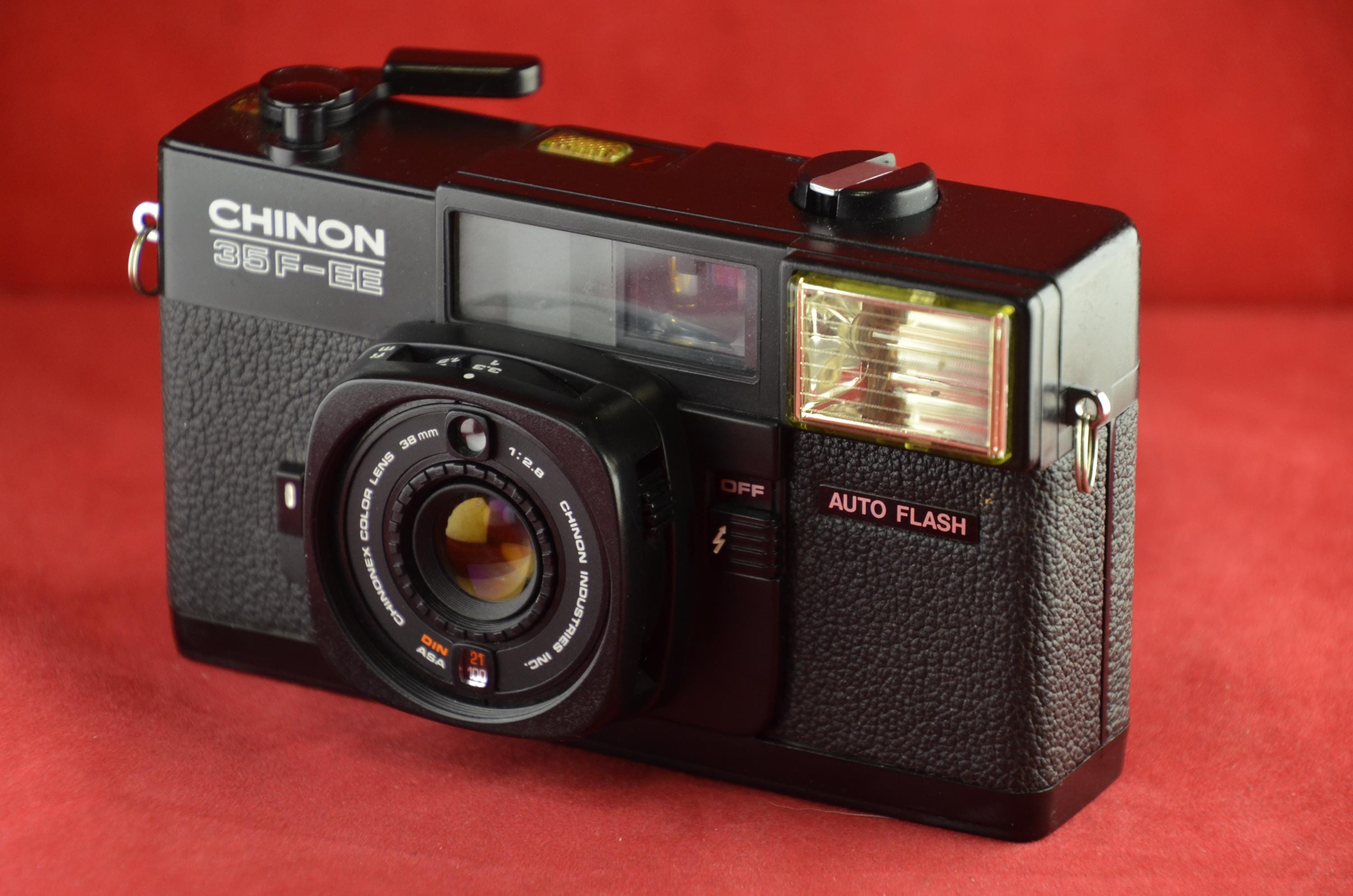 Chinon Auto GL Beige : Appareil Photo Argentique 35mm Simple et