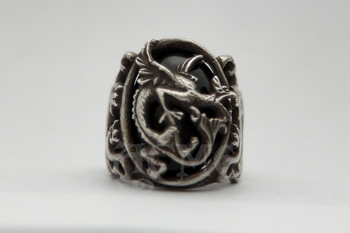 Anello Jack Sparrow – Pirati Dei Caraibi – Teschio E Spade, Acciaio Inox, Argento Antico