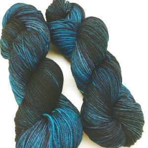 Dark Days - Hand Dyed Fingering - 3 PLY - 80/20 SW Merino/ Nylon in teal and blue for crochet and knitting, toques, shawls, sock yarn