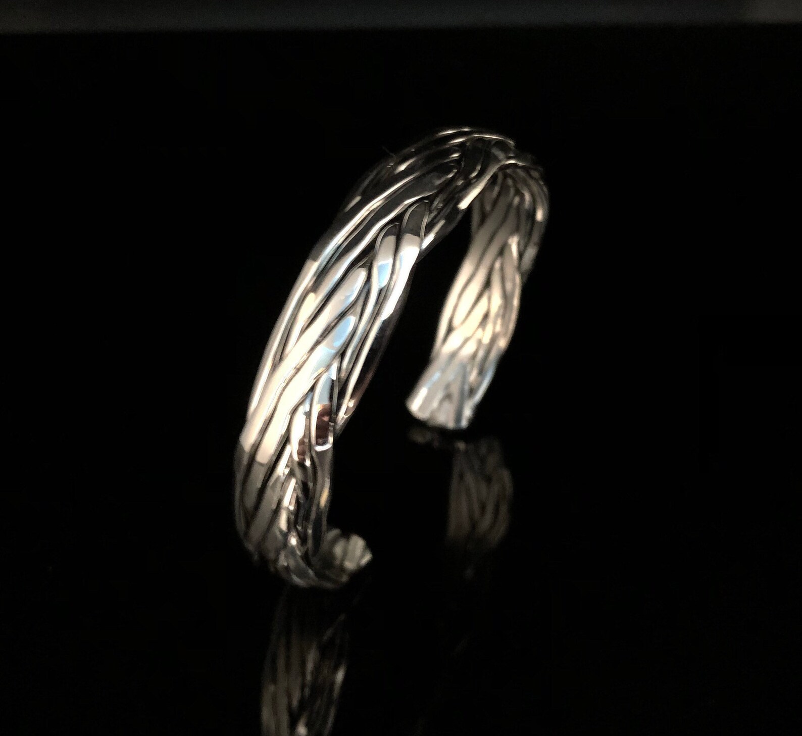 Sylvie Gold Woven Cuff