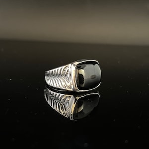 Black Onyx Signet Ring // 925 Sterling Silver // Size 11