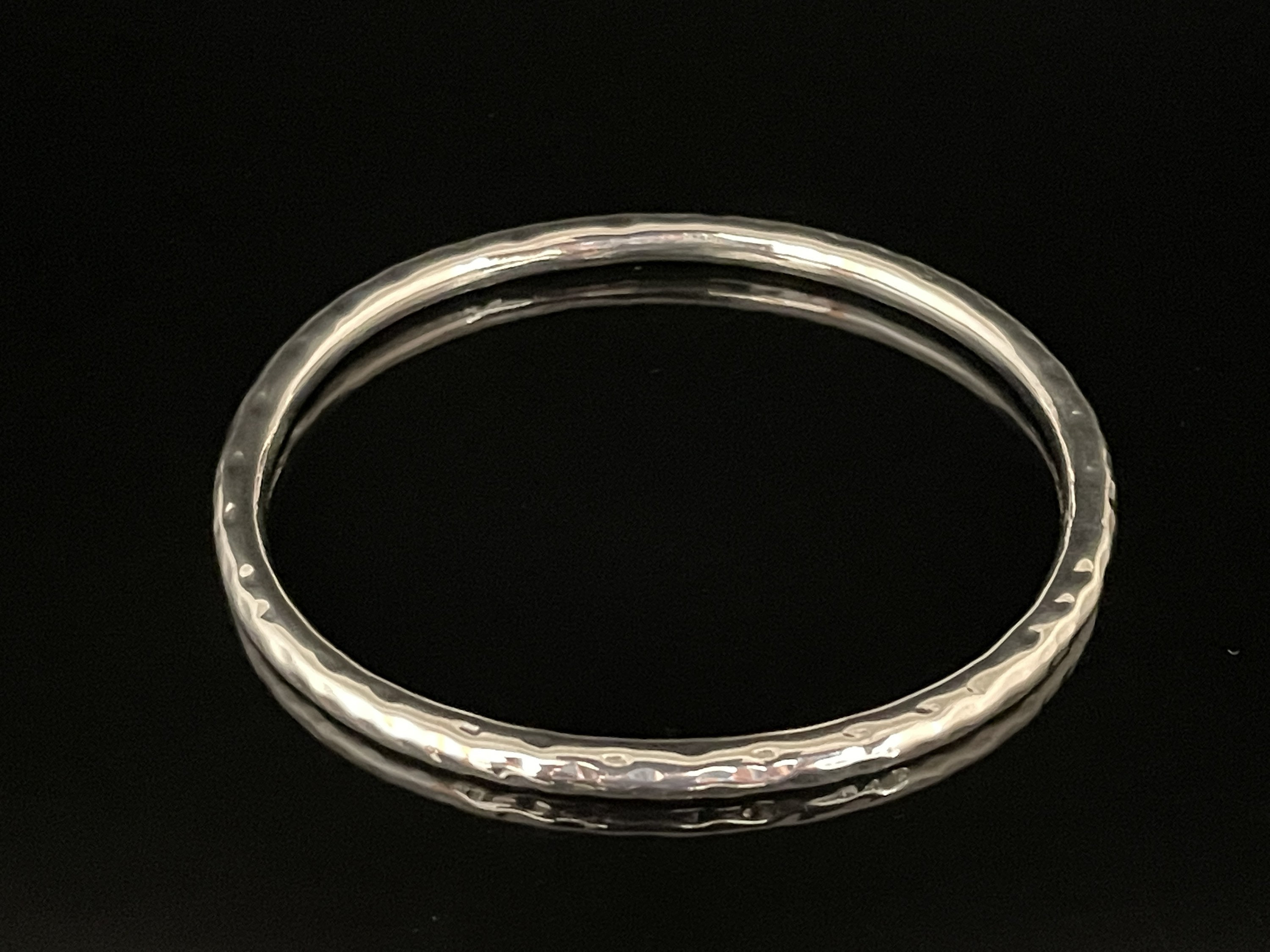 Hammered Oval Silver Bangle - 925 Sterling Silver - Size 7