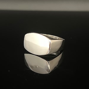 Heavy Silver Signet Ring // 925 Sterling Silver // Men&#39;s Silver Ring // Unisex Silver Ring