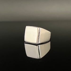 Silver Signet Ring // 925 Sterling Silver // Men&#39;s Signet Ring // Framed Silver Signet Ring with Oxidization