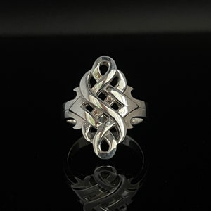 Celtic Eternity Ring - 925 Sterling Silver - Size 6, 7, 8, 9