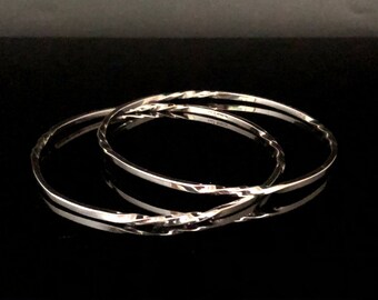 Twisty Silver Bangle - 925 Sterling Silver -- Silver Bangle