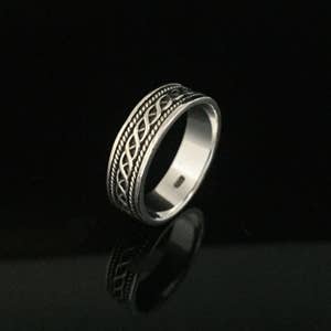 Zilveren gevlochten oneindige bandring // 925 sterlingzilver // zilveren ring in Bali-stijl // Sterlingring
