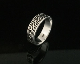 Silver Braided Infinity Band Ring // 925 Sterling Silver // Bali Style Silver Ring // Sterling Ring