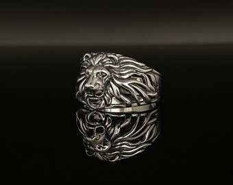 Lion Head Ring // 925 Sterling Silver // Oxidized // Lion Ring