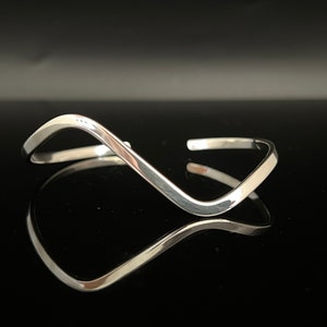 Wavy Silver Cuff - 925 Sterling Silver - Handmade -- Silver Cuffs
