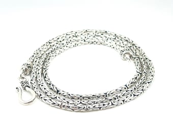 Bali Byzantine Chain // Traditional Byzantine Chain // Thin 2mm Byzantine Chain