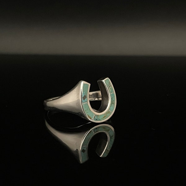 Silver Horseshoe Ring with Genuine Turquoise Inlay // 925 Sterling Silver // Horseshoe Ring // Sizes 7
