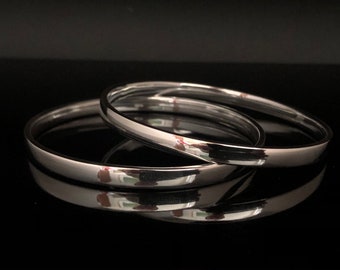 Flat Oval Silver Bangle - 925 Sterling Silver -- Silver