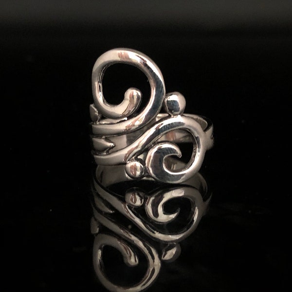 Sterling Swirls Ring // 925 Sterling Silver // Handcrafted