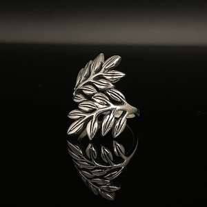 Silver Leaves Ring // 925 Sterling Silver // Size 7, 8, 9 // Ring for Women
