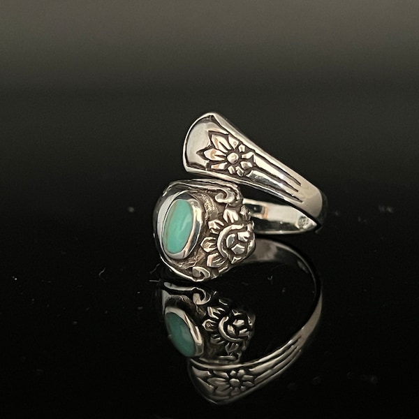 Sterling Spoon Ring with Turquoise // 925 Sterling Silver // Sizes 5 to 10