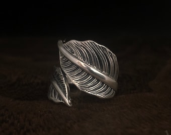 Silver Leaf Ring Size 8 to 11 // 925 Sterling Silver // Oxidized