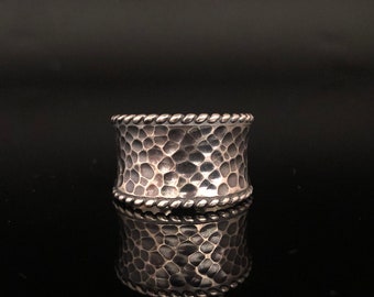 Oxidized Hammered Sterling Silver Band Ring
