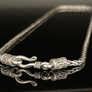 Handmade Silver wheat Chain // 2.5mm Bali Chain // 925 Sterling Silver // 16 to 30 Inch Lengths