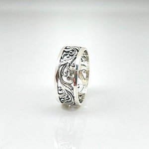 Victorian Vines Filigree Silver Ring // 925 Sterling Silver