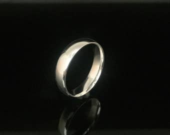 4mm Silver Band Ring // 925 Sterling Silver // Plain Band Ring // Silver Wedding Ring