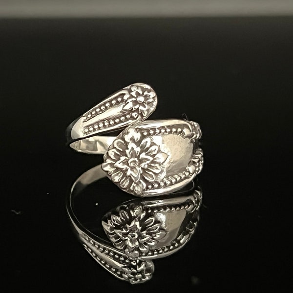 Vintage Victorian Style Silver Spoon Ring // 925 Sterling Silver // Sizes 5 to 10